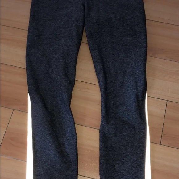 LULULEMON ATHLETICA Heathered Black LIGHT SPEED TIGHT/ Pants size 4 SMALL - Picture 5 of 11
